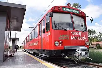 Train at 9 de Julio station, February 2015