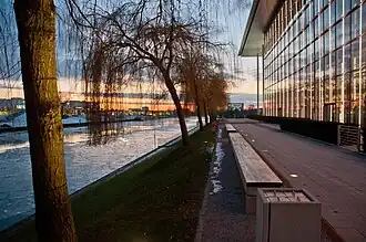 Looking west towards the Markenhochhaus
