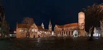 Dankwarderode Castle on the Burgplatz by night.