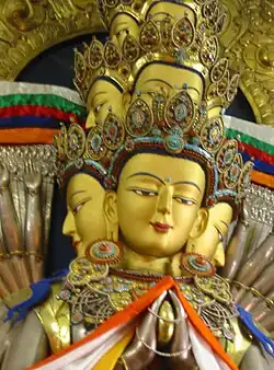 Tibetan statue of Avalokiteśvara with eleven faces