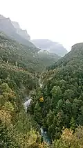 Entrance to the Ordesa Valley, Arazas river