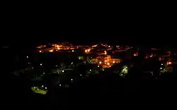 Canna, vista notturna sulla cittadina