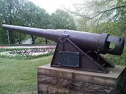 Breech-loading trophy cannon from Castilla.