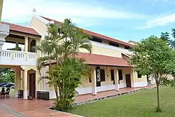 Exterior of the Old Seminary chapel