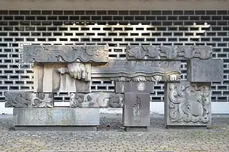 ''Justice et Paix'', work by Alphonse Darville.