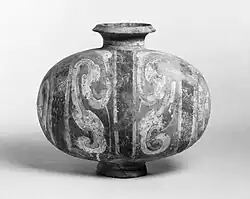 Cocoon-Shaped Jar, Han dynasty, Metropolitan Museum of Art.[3]