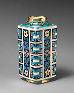 Cuboid Cong vase; circa 1870; bone china; 20.8 × 10.2 × 10&nbsp;cm; Metropolitan Museum of Art (New York City)