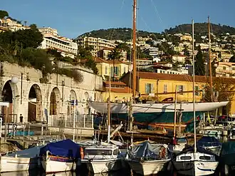 View on the old harbour of Darse de Villefranche-sur-Mer [fr]
