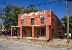 Historic Anthony Hotel in De Leon