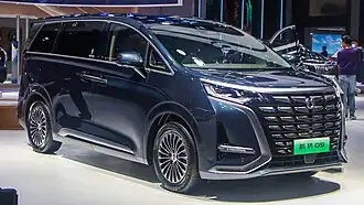 Denza D9