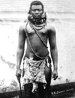 Image 28Dinzulu kaCetshwayo, the last king of an independent Zulu state, in 1883 (from Non-sovereign monarchy)