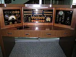 An "Electro-metabograph", an apparatus which supposedly diagnosed and cured diseases by using radio waves