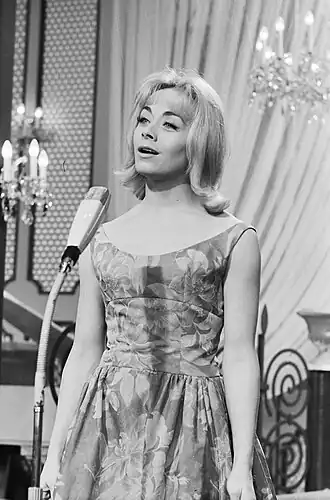 Isabelle Aubret, winner of the 1962 contest for France.