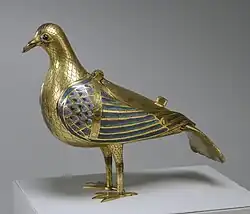 Eucharistic dove (Walters Art Museum)