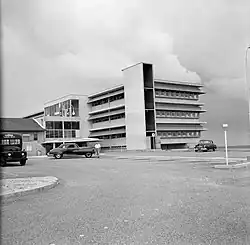Entrance to Lago hospital