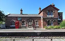 Ticket office and stationmaster's house