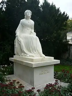 Monument of Czech stage actress Hana Kvapilová, (1914) Kinského zahrada, Prague