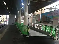 New entrance at Hongō Station Platform under construction.