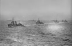 3 unknown Fubuki-class ship sailing.