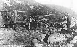 The explosion of a car carrying dynamite in Ridgway, Pennsylvania, on 4 November 1906 left the crew of the train uninjured but reduced fifteen freight cars to rubble, as well as accounting for an untold number of neighborhood windows.