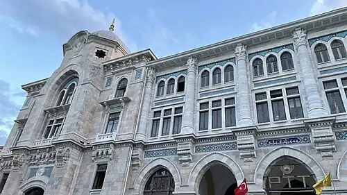 Istanbul Main Post Office in Sirkeci, designed by Vedat Tek (1905–1909).