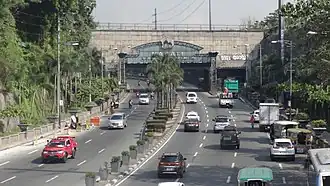 Kalayaan Avenue in Makati, near Fort Bonifacio