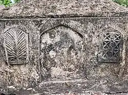 Tomb decorations