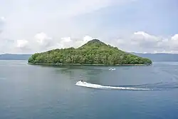 Lake Toya and Nakajima (August 2014)