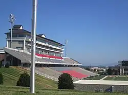 End stand, 2011