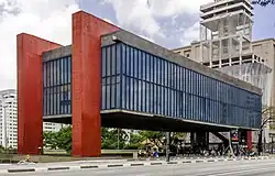 Image 17São Paulo Museum of Art, São Paulo, a 1968 concrete-and-glass structure designed by Lina Bo Bardi, considered a landmark of the city and a major example of modern Brazilian architecture