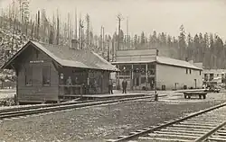 Mendota depot and post office, ca. 1913