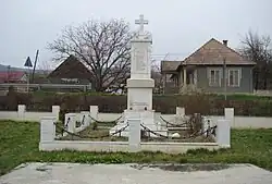 World War II memorial in Cuzdrioara