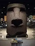 Mo'ai held at National Museum of Ethnology, Osaka
