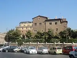 The Pierleoni houses located on the Velabrum