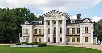 Paežeriai Manor