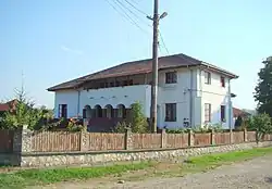 Nursing home in Ciovârnășani