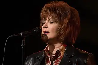 Shaun Murphy performing