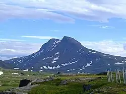Solvagtind mountain