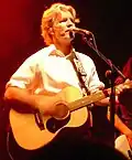 Tim Finn