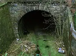 Entrance to the tunnel from Kelvinbridge towards Botanic Gardens in March 2007
