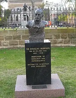 Bust of Sir Douglas Mawson & the Elder Conservatorium of Music, University of Adelaide