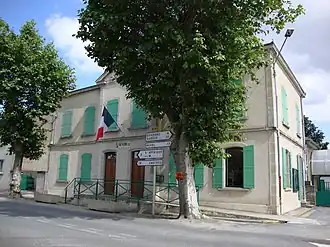 The town hall in Verdalle