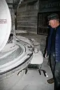 Side stones