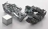 Zinc fragments and a 1&nbsp;cm3 cube